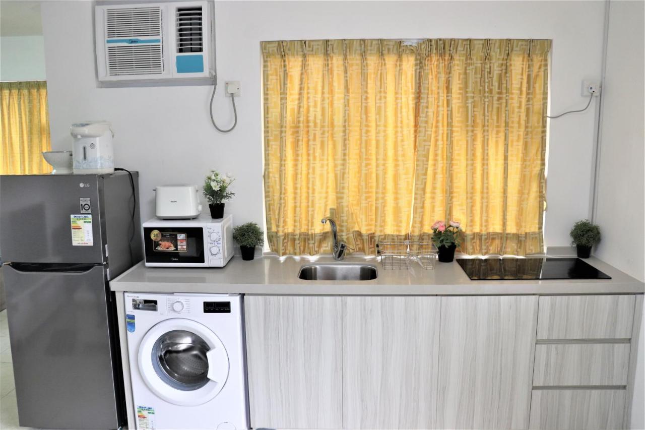 Mtr Tung Chung Near Airport Apartment, City Getaway, Pa Mei Village Tung Chung Hong Kong Exterior photo
